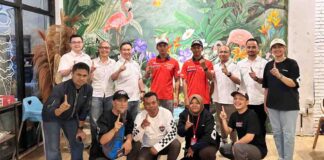 Pebalap Honda Bangun Kedekatan dengan Konsumen dan Komunitas di Lombok Jelang MotoGP Mandalika