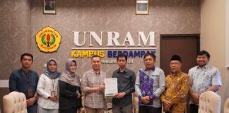 Dukung Pendidikan Generasi Muda NTB, Bank NTB Syariah Salurkan Beasiswa ke Mahasiswa Unram Dukung Pendidikan Generasi Muda NTB, Bank NTB Syariah Salurkan Beasiswa ke Mahasiswa Unram