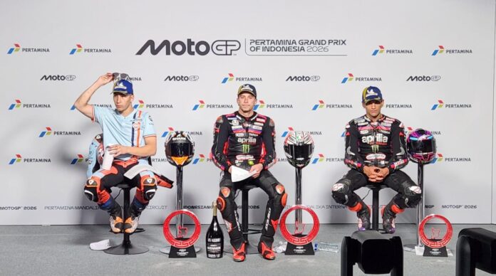 Bezzecchi Juara MotoGP Mandalika Raul Fernandez Berjuang dengan Dua Jari Patah