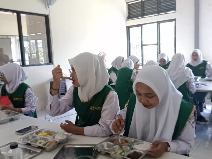 Program MBGTingkat Pengangguran di NTB Diklaim Menurun