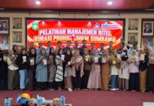 50 Pelaku Usaha Dibekali Strategi Naik Kelas, Alfamart Buka Jalan UMKM Sumbawa Tembus Ritel Modern 50 Pelaku Usaha Dibekali Strategi Naik Kelas, Alfamart Buka Jalan UMKM Sumbawa Tembus Ritel Modern