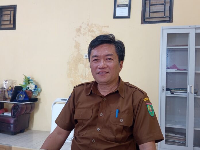 E. S. Adi Nusantara. (EKBIS NTB/ils) Pasokan TerbatasHarga Semen Rp 100 Ribu per Sak