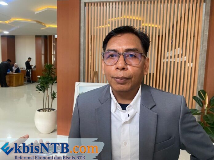 Sambirang Ahmadi. (EKBIS NTB/ist) DPRD NTB: Desa Berdaya Tak Cukup Andalkan Provinsi, 10 Kabupaten/Kota Harus Bergerak